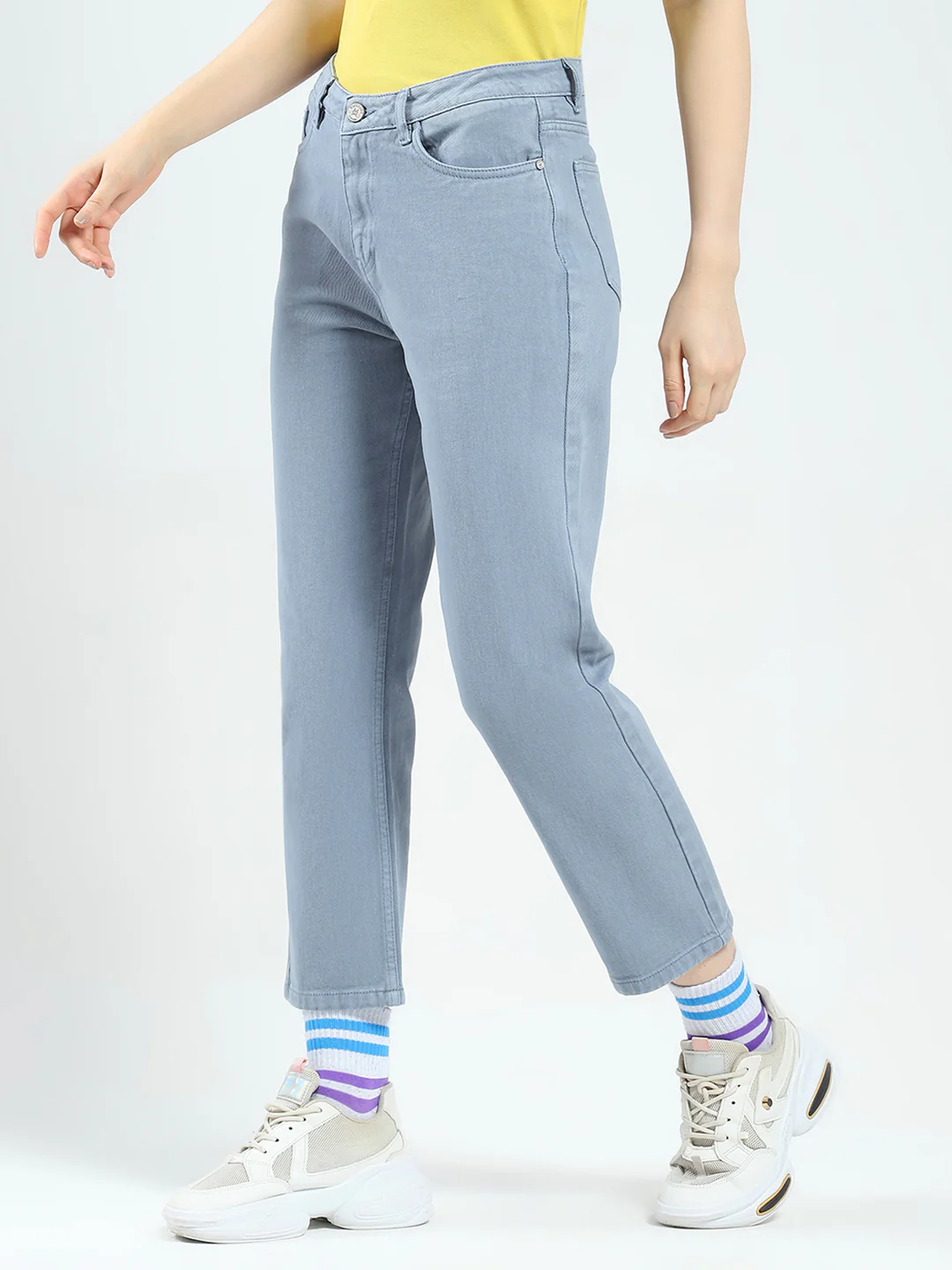Women Blue Solid Slim Fit Denim - Image 3