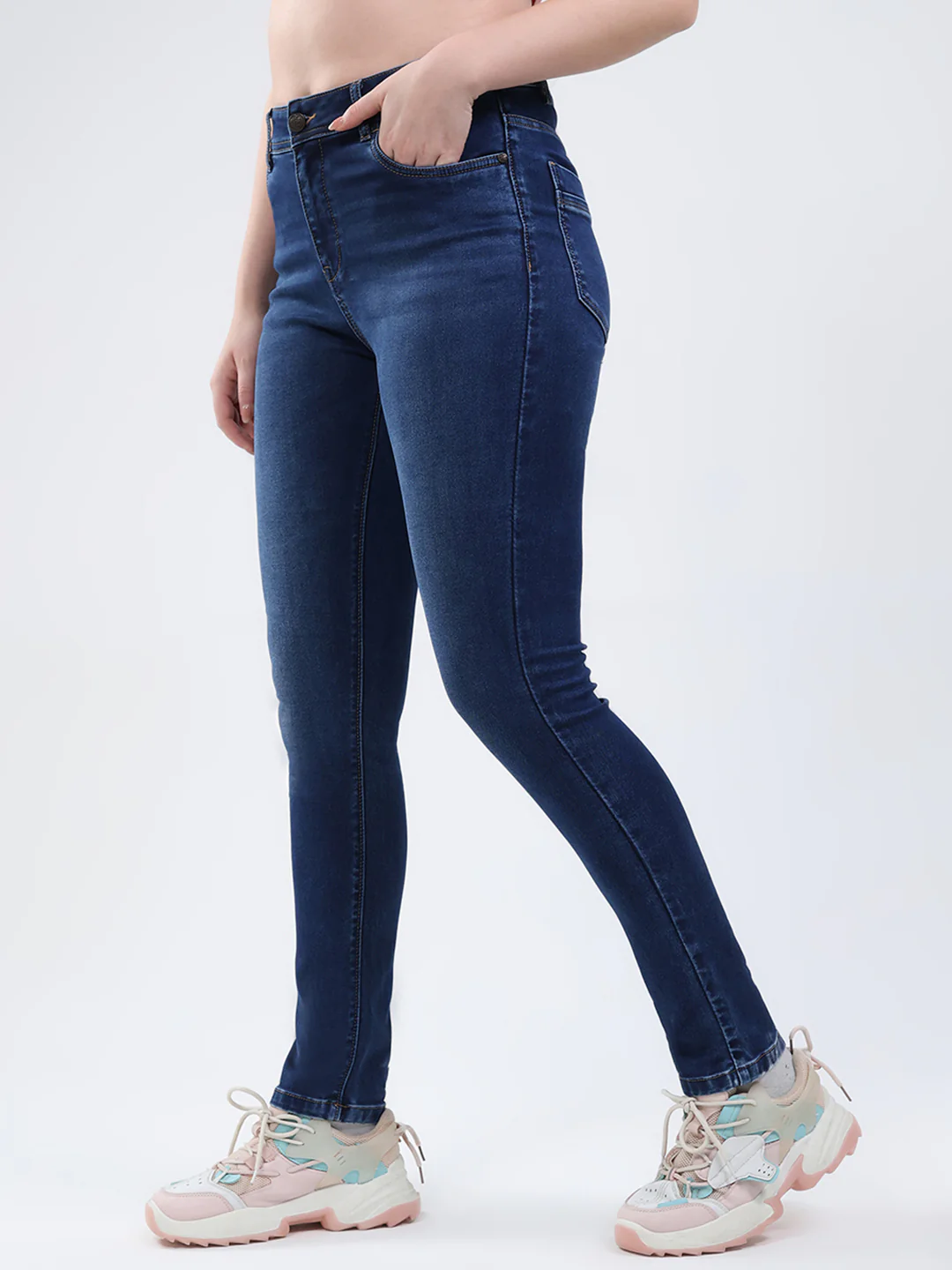 Women Blue Solid Slim Fit Denim - Image 3