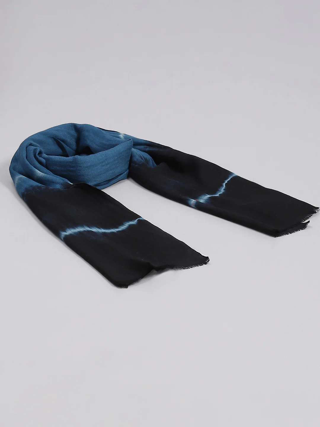 Women Blue Solid Stole - Image 6