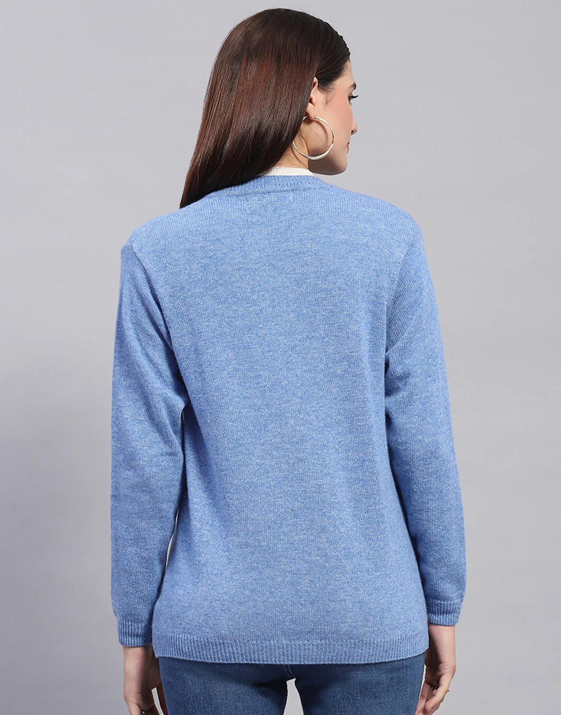 Women Blue Solid V Neck Full Sleeve Cardigan - Image 5