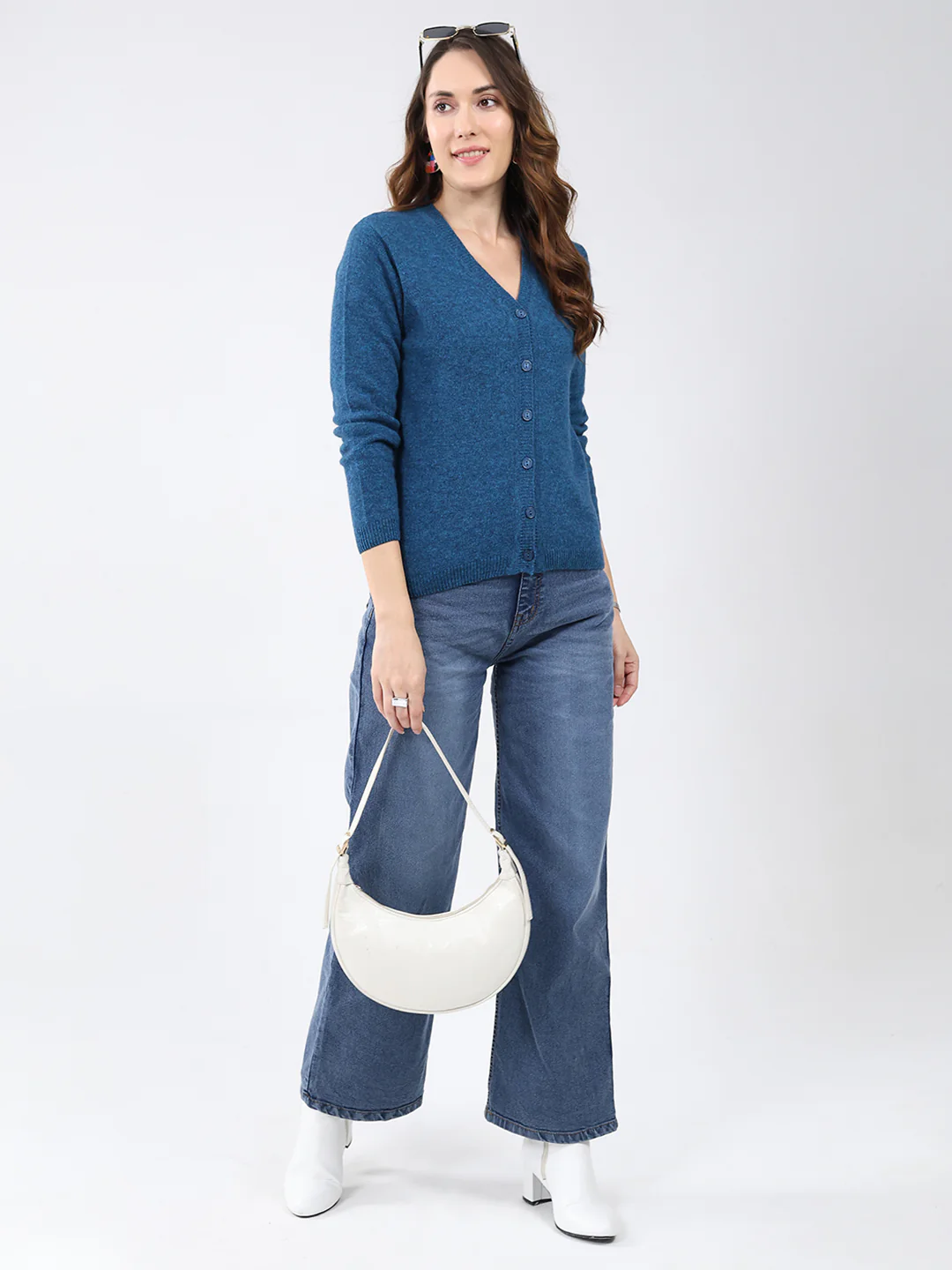 Women Blue Solid V Neck Full Sleeve Cardigan - Image 2