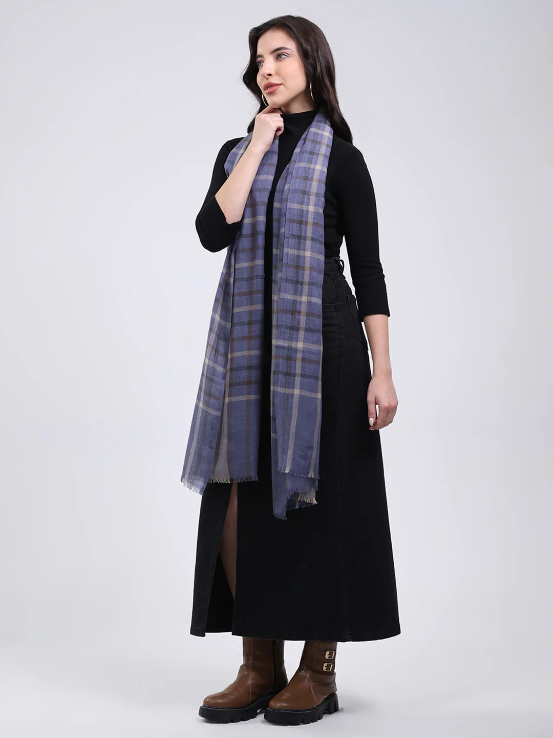 Women Blue Solid Wool Blend Stole - Image 3