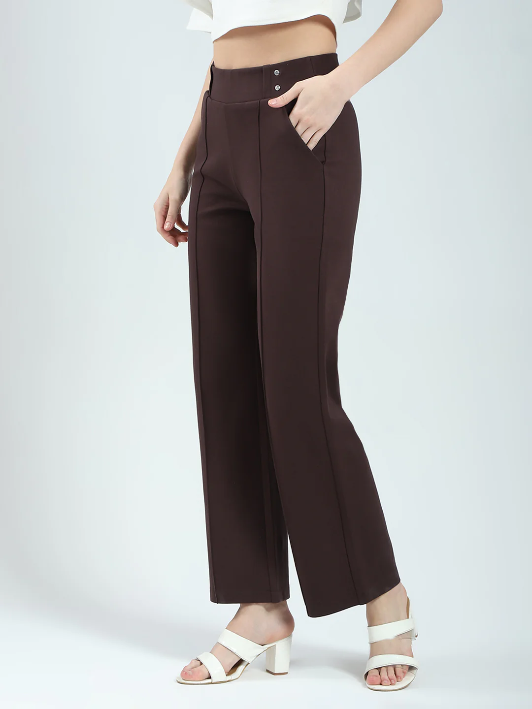 Women Brown Plain Regular Fit Jegging - Image 3