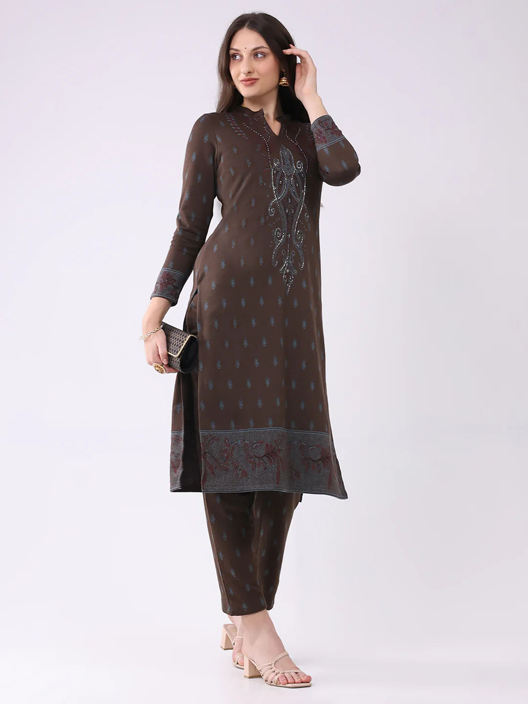 Women Brown Printed Round Neck Full Sleeve Kurti Set for Winter - Image 2