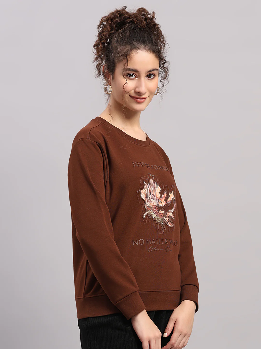Women Brown Printed Round Neck Full Sleeve Sweatshirt - Image 4