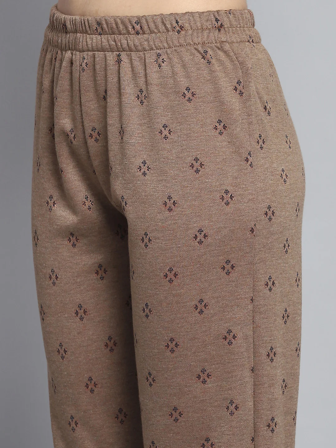 Women Brown Self Design Round Neck Full Sleeve Kurti Set for Winter - Image 9