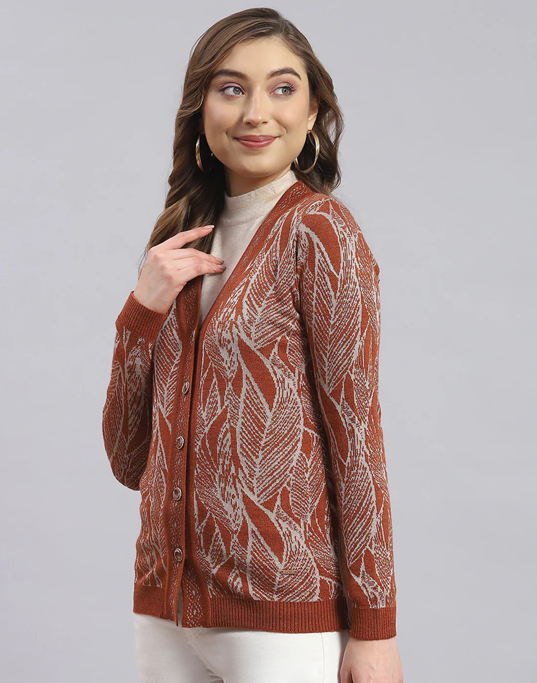 Women Brown Self Design V Neck Full Sleeve Sweater - Image 3