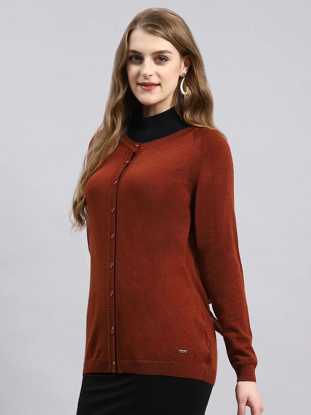 Women Brown Solid Cardigan - Image 4