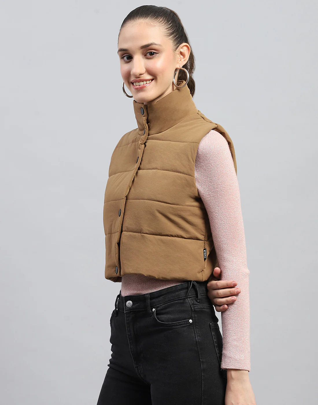 Rock.it Women Brown Solid Mock Neck Sleeveless Jacket - Image 3
