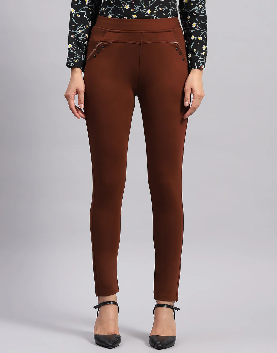 Women Brown Solid Regular Fit Jegging - Image 3