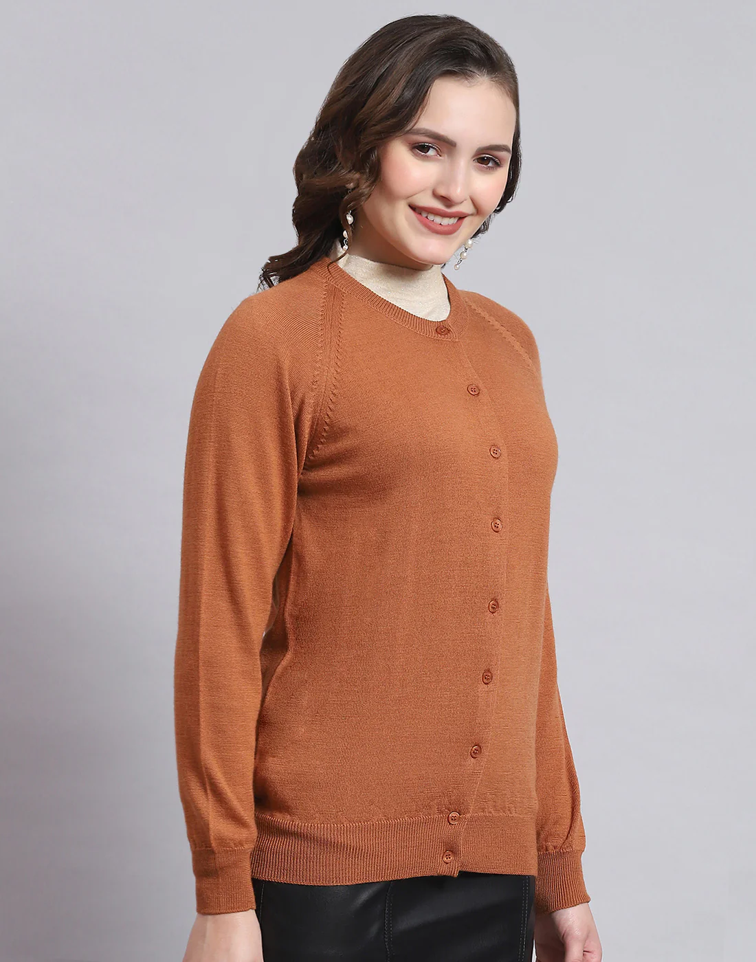 Women Brown Solid Round Neck Full Sleeve Sweater - Image 4