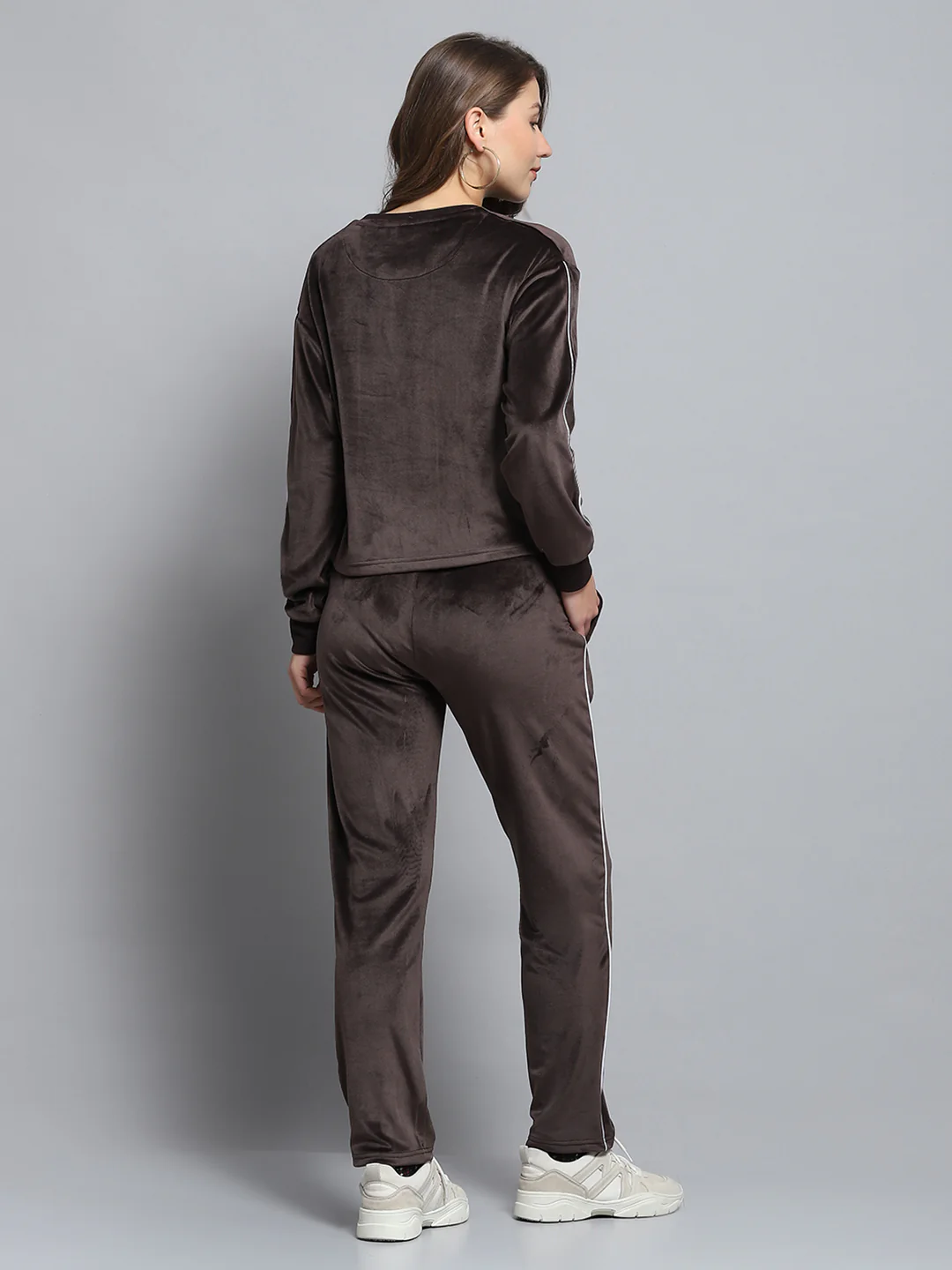 Rock.it Women Brown Solid Round Neck Full Sleeve Tracksuit - Image 5