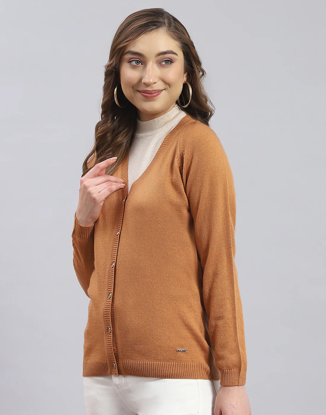 Women Brown Solid V Neck Full Sleeve Cardigan - Image 3