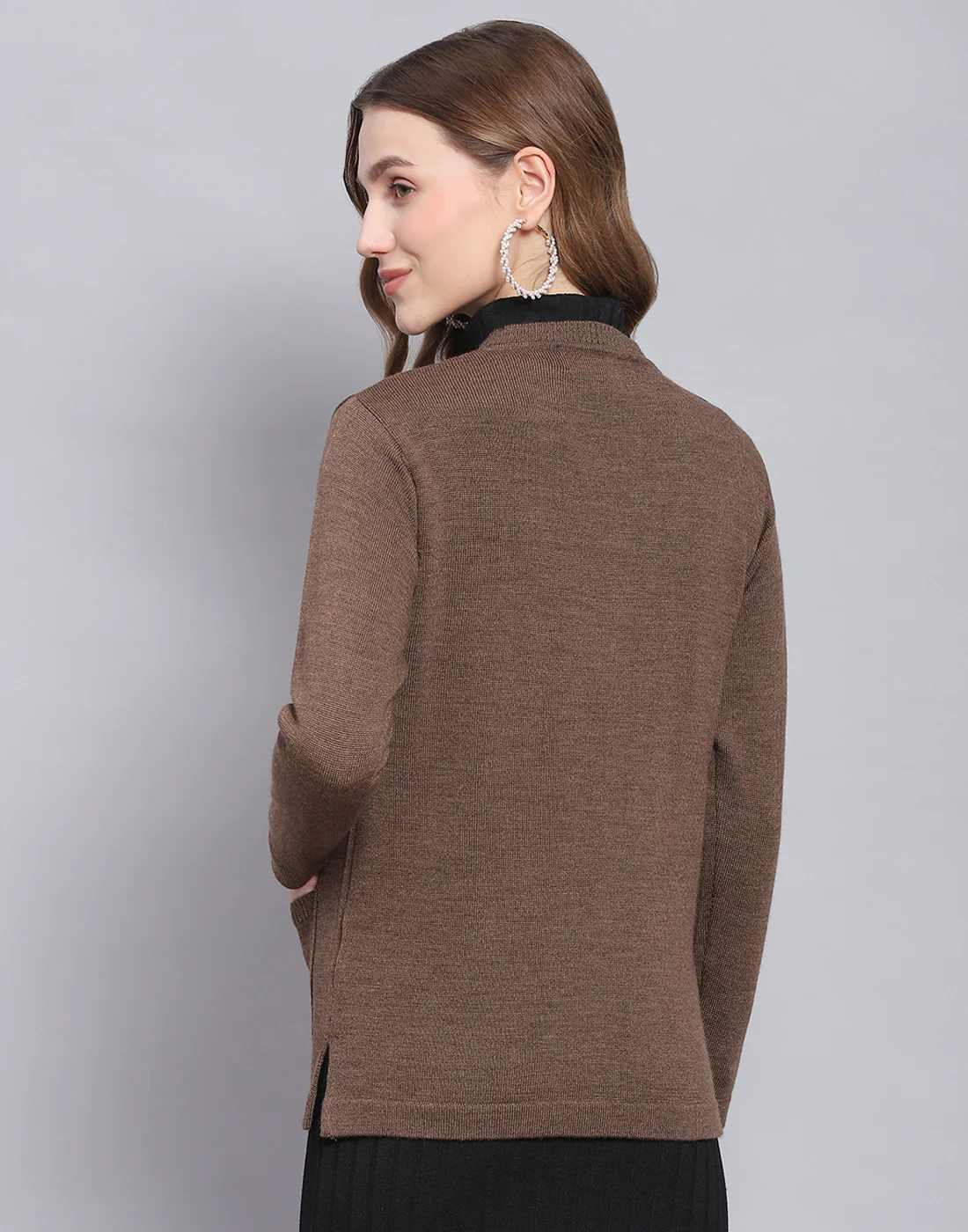 Women Brown Solid V Neck Full Sleeve Cardigan - Image 5