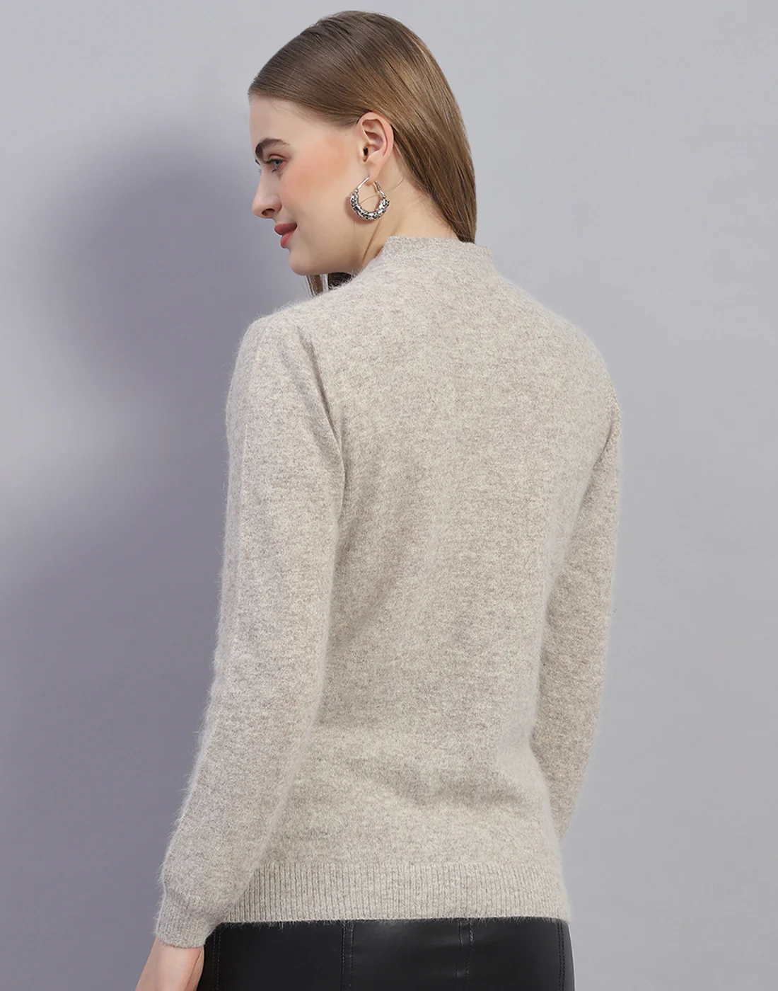 Women Brown Solid V Neck Full Sleeve Cardigan - Image 5