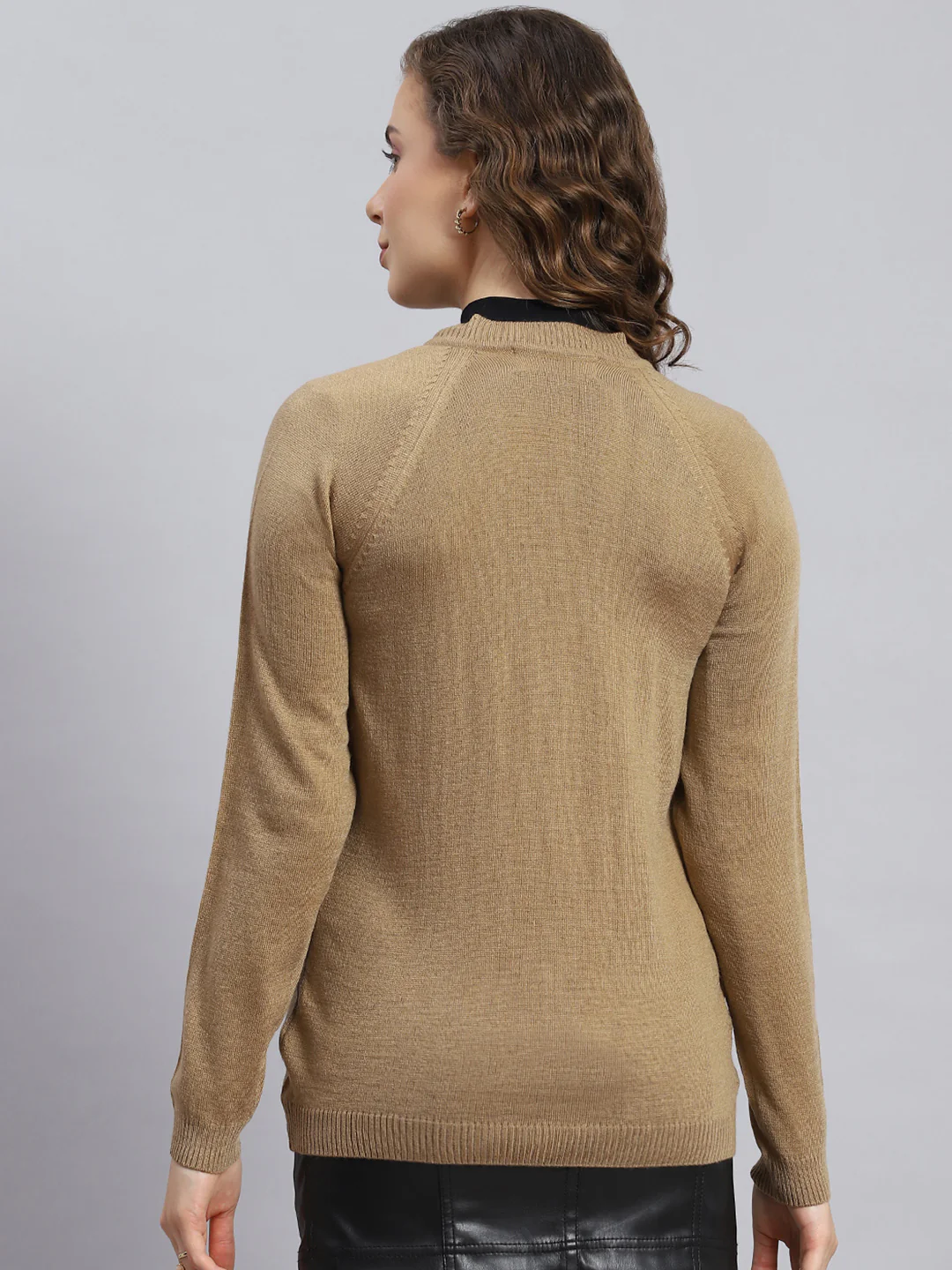 Women Brown Solid V Neck Full Sleeve Cardigans - Image 5
