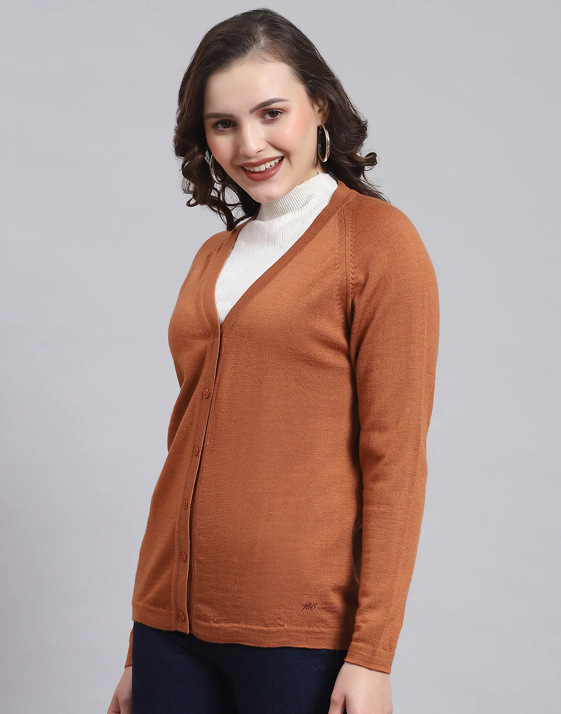 Women Brown Solid V Neck Full Sleeve Sweater - Image 3