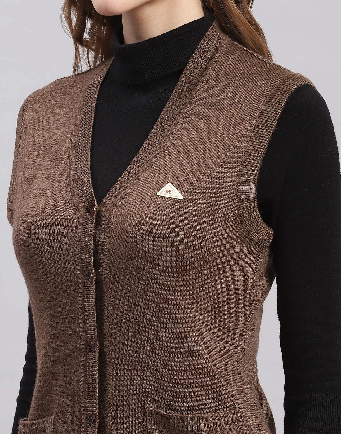 Women Brown Solid V Neck Sleeveless Cardigan - Image 6