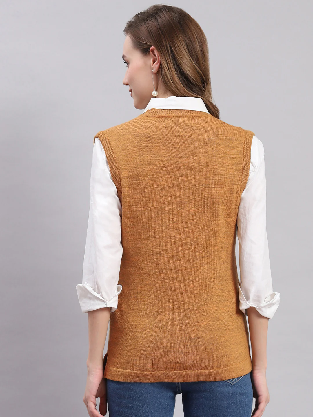 Women Brown Solid V Neck Sleeveless Cardigans - Image 5
