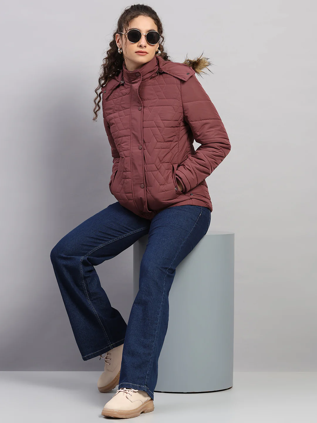 Women Burgundy Printed Hooded Full Sleeve Jacket - Image 2
