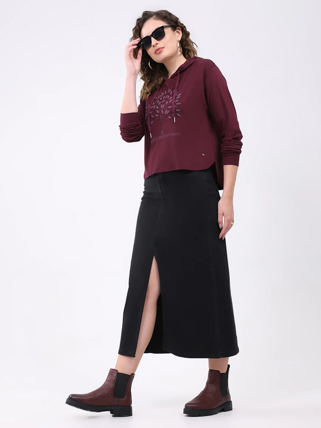 Women Burgundy Printed Hooded Full Sleeve Winter Top - Image 2