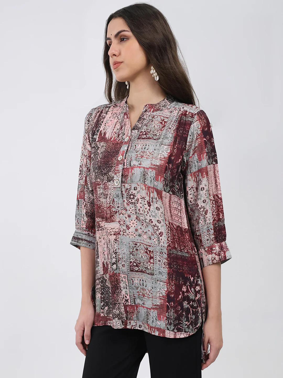 Women Burgundy Printed Round Neck 3/4th Sleeve Winter Kurti - Image 3