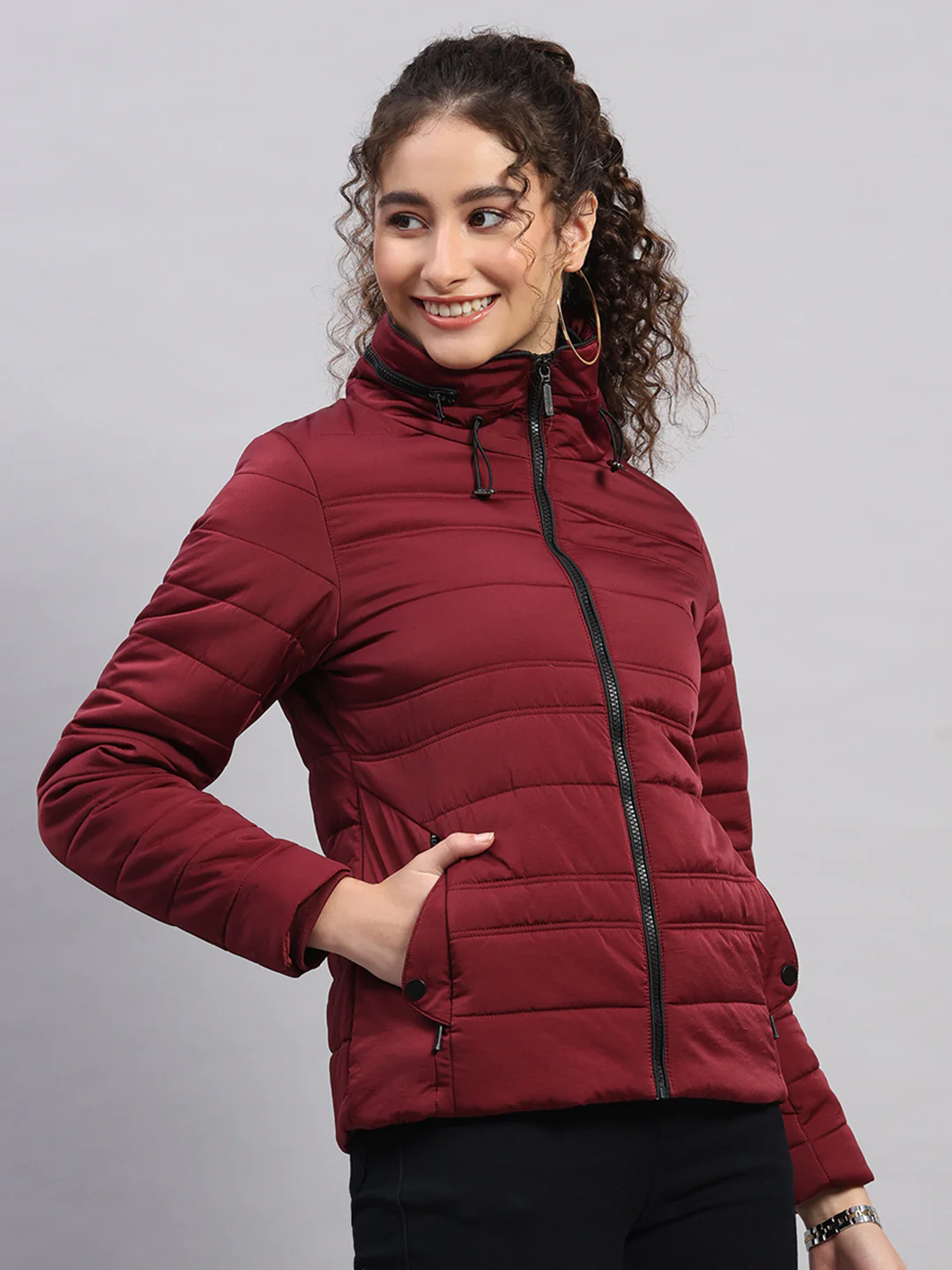 Women Burgundy Solid Collar Full Sleeve Jacket - Image 4