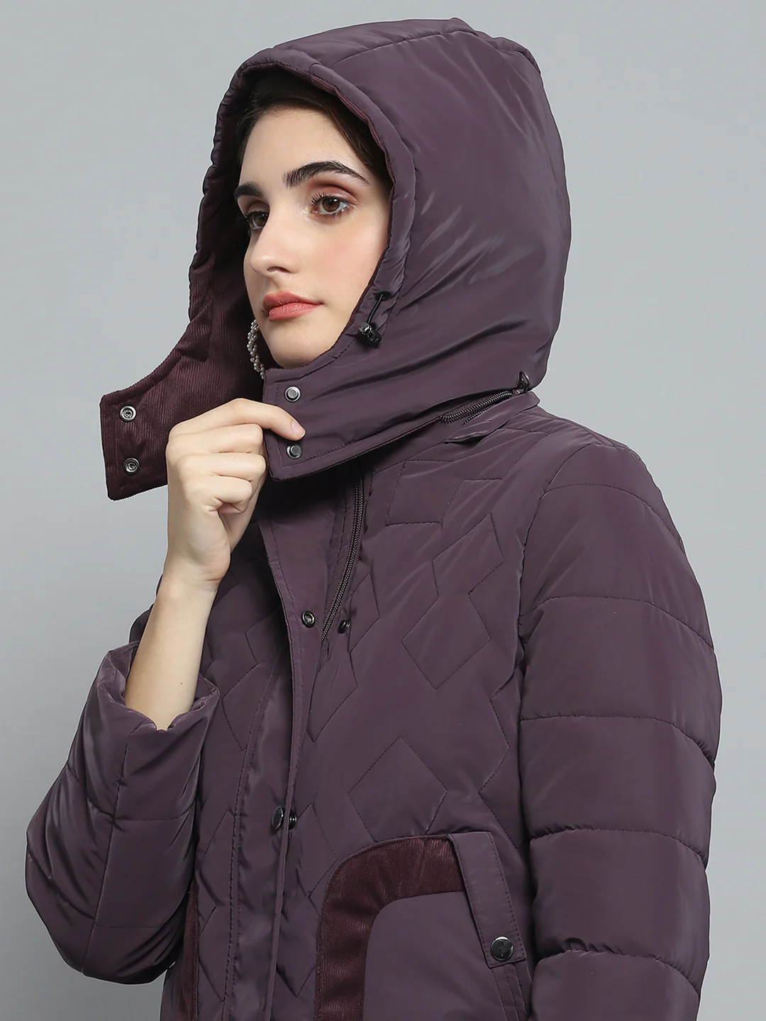 Women Burgundy Solid Detachable Hood Full Sleeve Jacket - Image 6