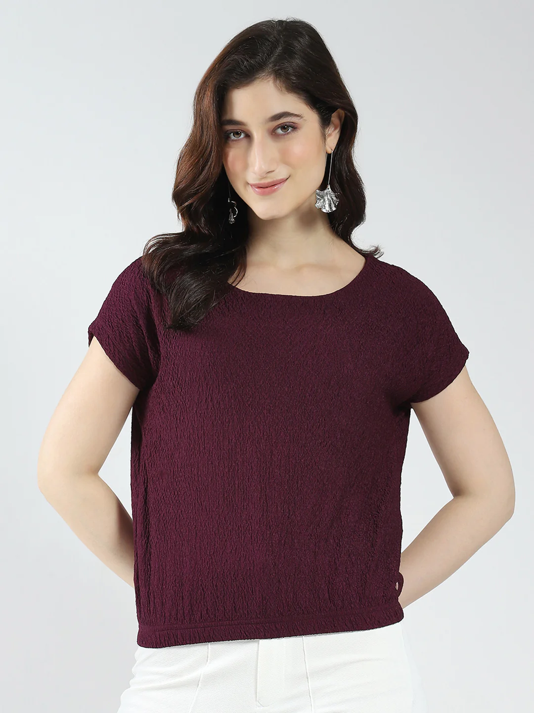 Women Burgundy Solid Round Neck Half Sleeve Top - Image 4