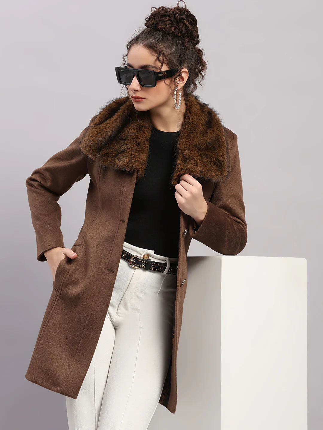 Women Camel Brown Solid Collar Full Sleeve Coat - Image 6