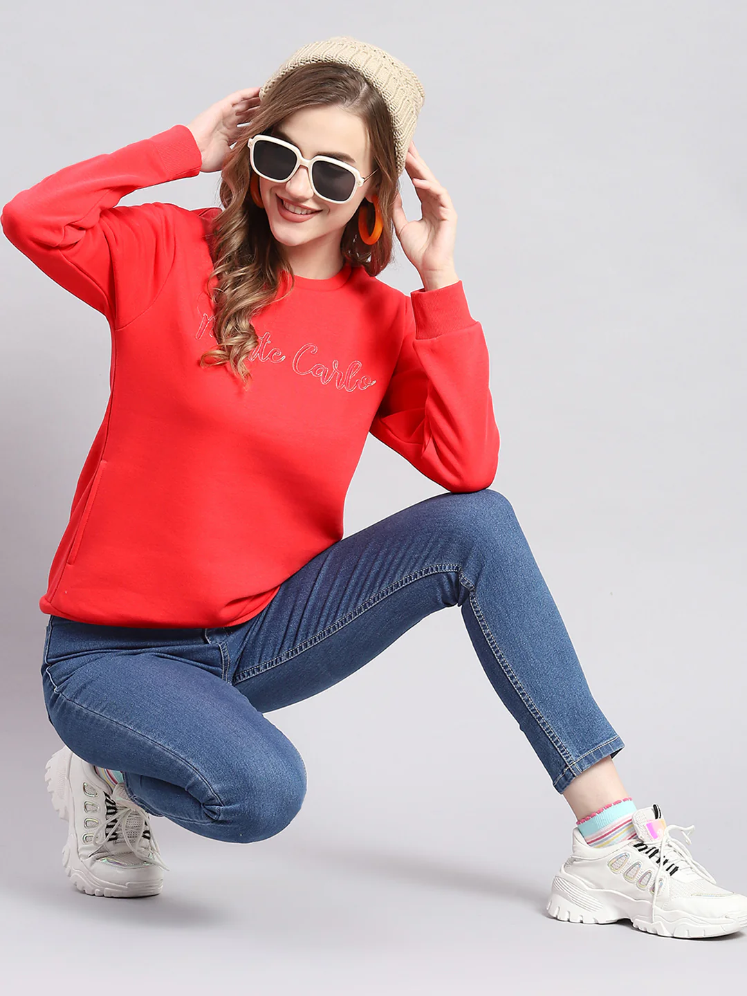 Women Coral Embroidered Round Neck Full Sleeve Sweatshirts - Image 2