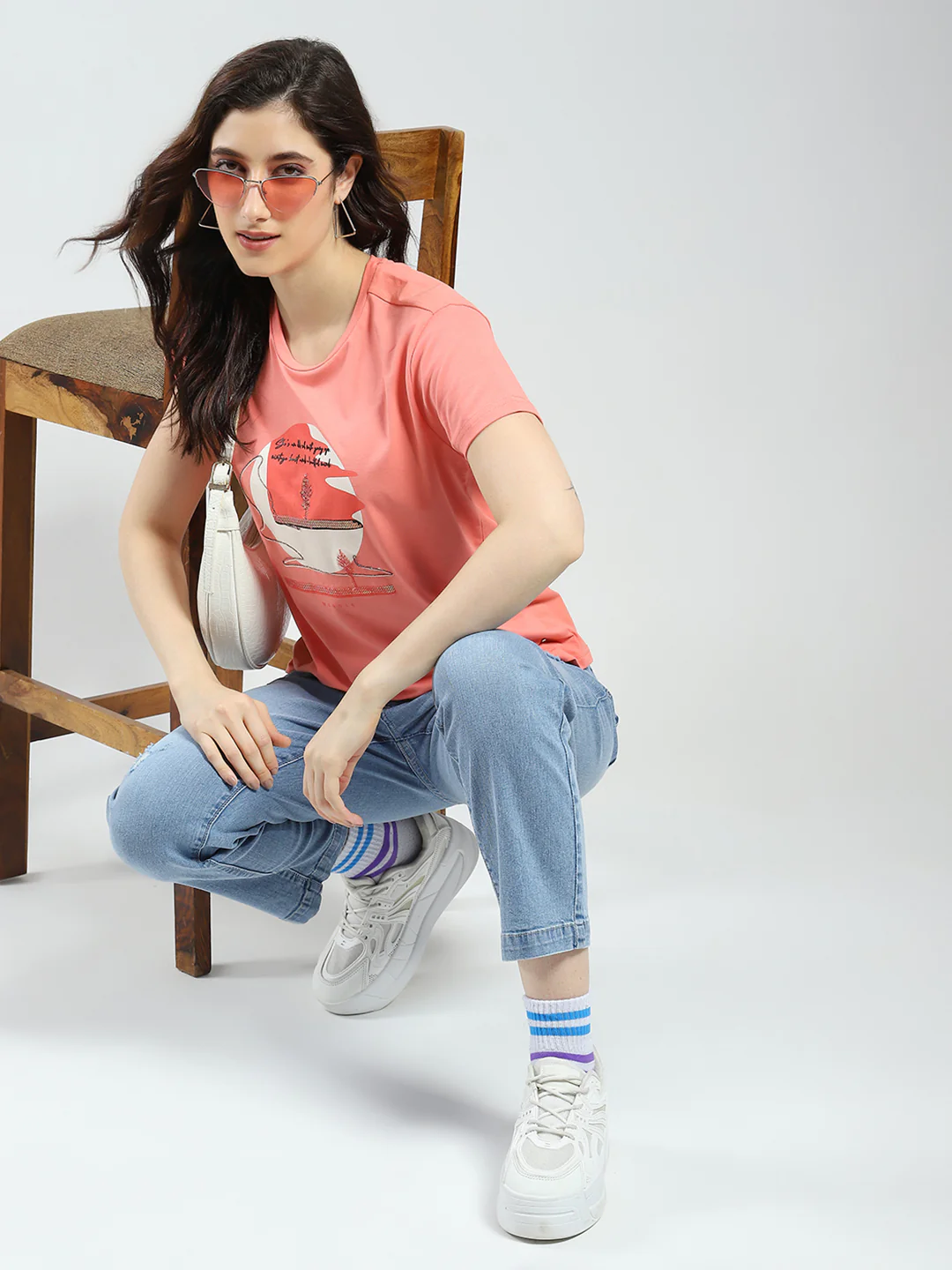 Women Coral Printed Round Neck Half Sleeve Top - Image 2