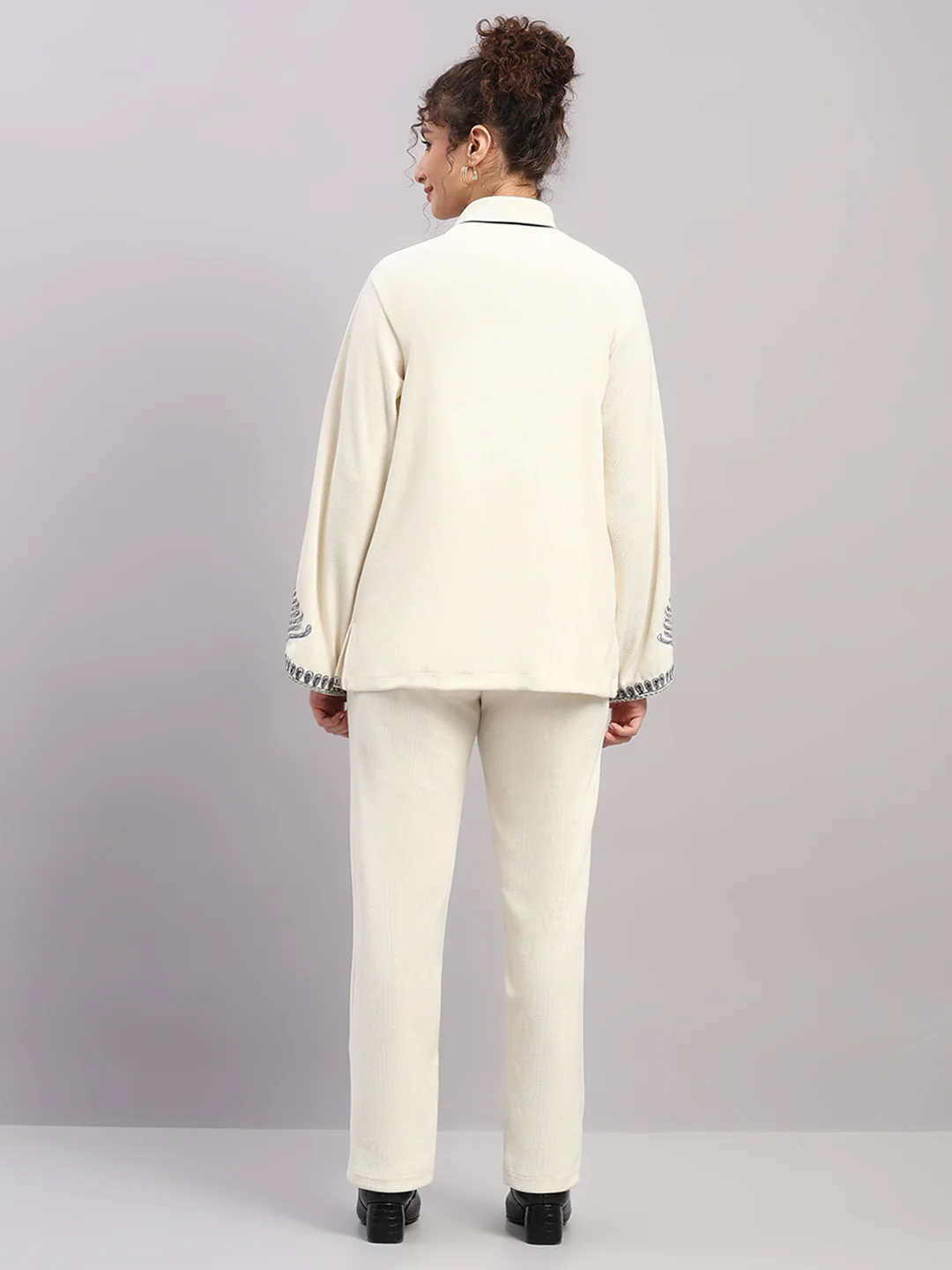 Women Cream Embroidered Turtle Neck Full Sleeve Cords Set - Image 5