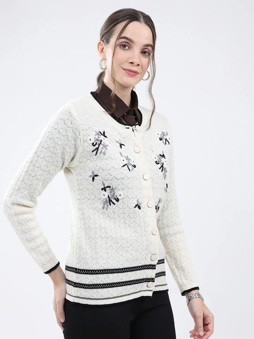 Women Cream Embroidered Round Neck Full Sleeve Cardigan - Image 4