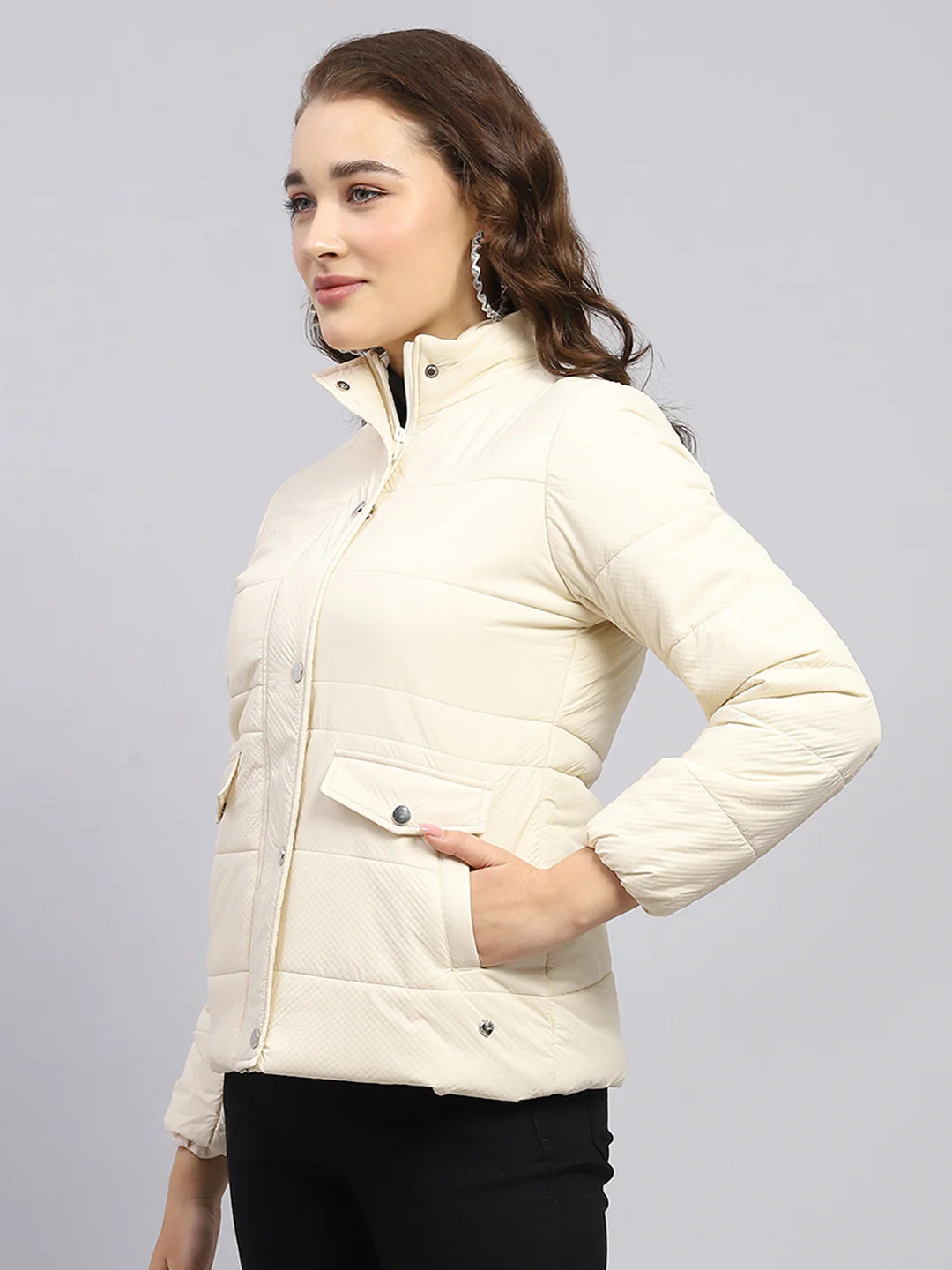 Women Cream Solid Mock Neck Full Sleeve Jacket - Image 3