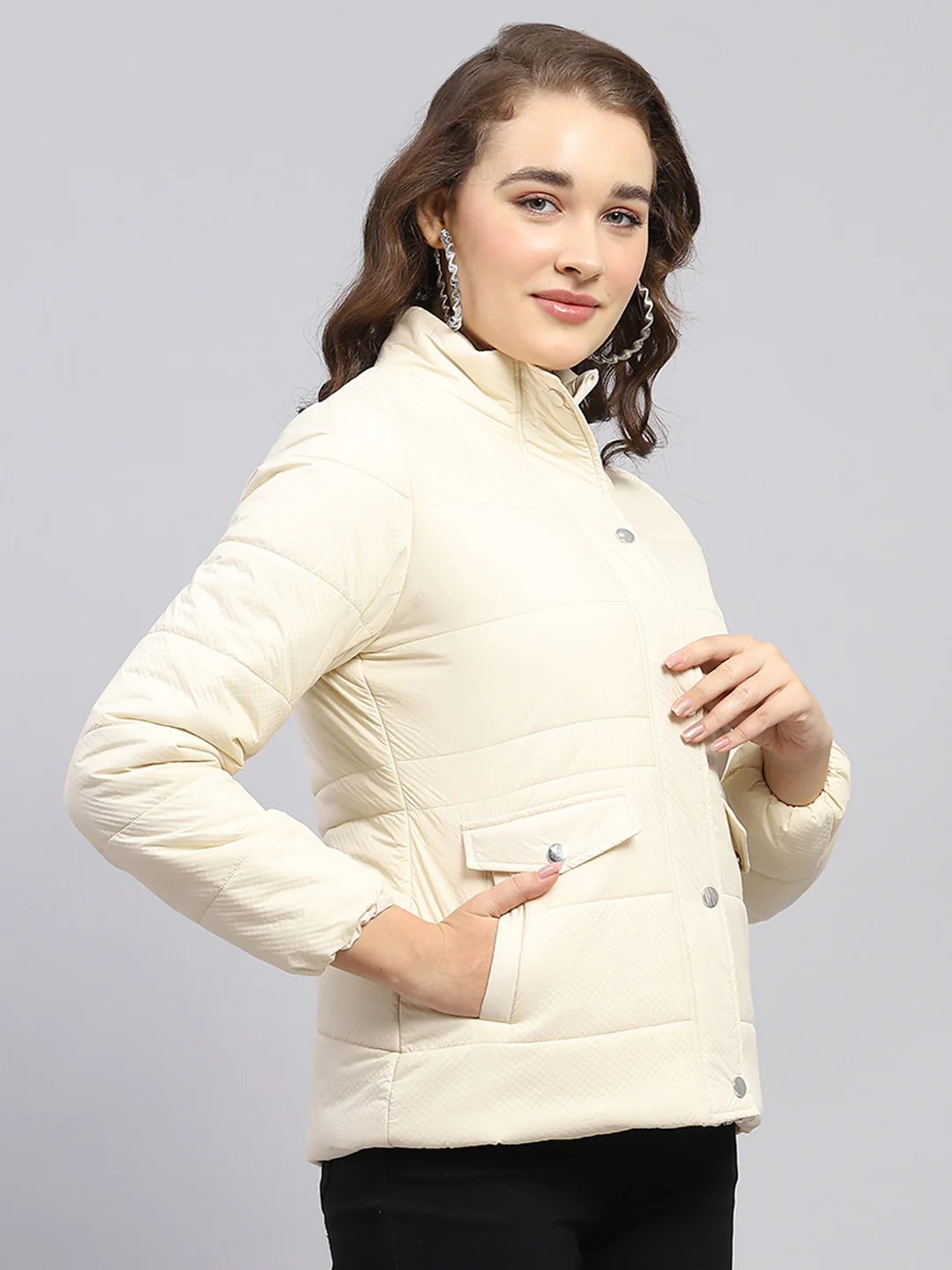 Women Cream Solid Mock Neck Full Sleeve Jacket - Image 4