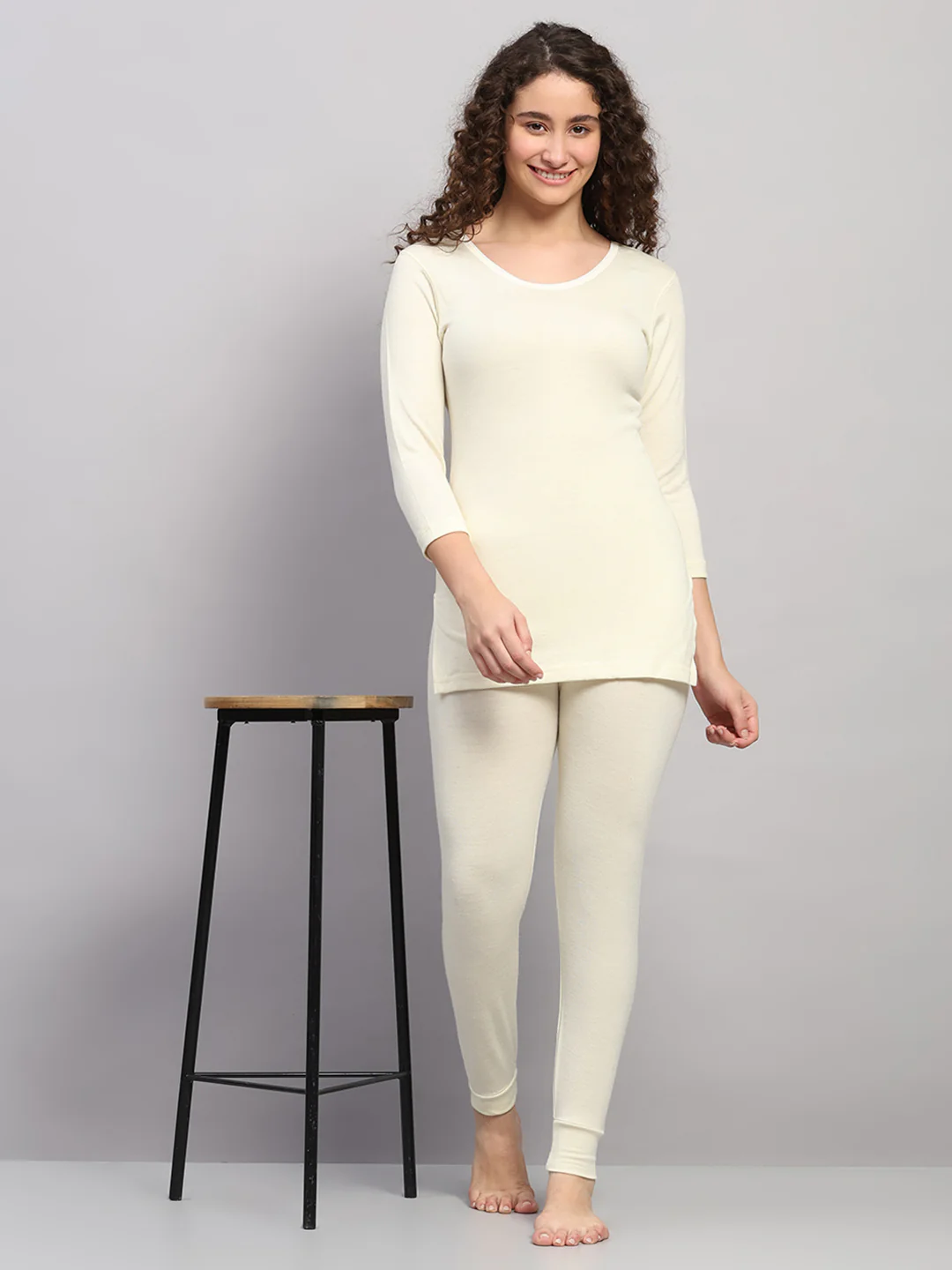 Women Cream Solid Round Neck 3/4th Sleeve Thermal Vest - Image 2