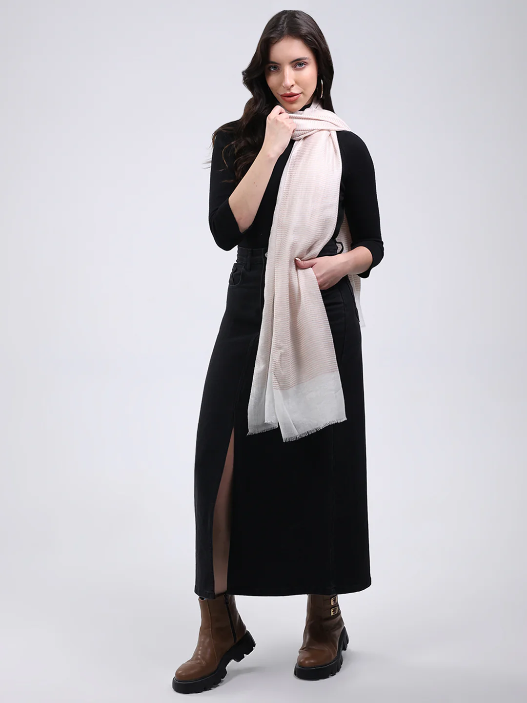 Women Cream Solid Wool Blend Stole - Image 5