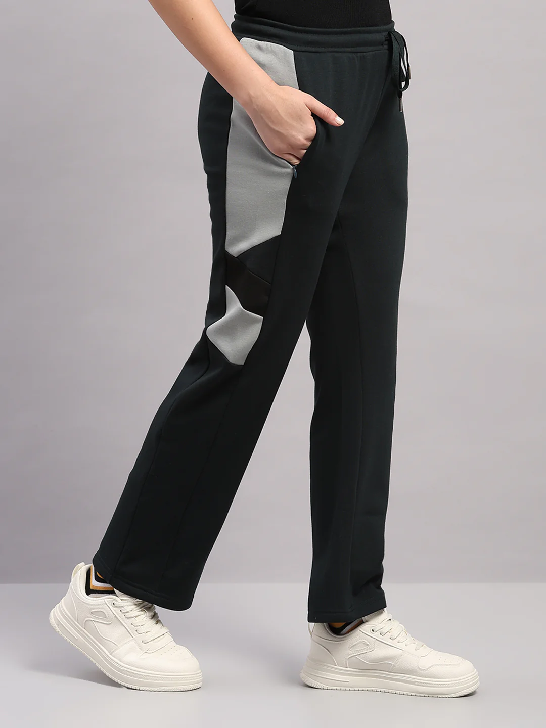 Women Dark Green Solid Regular Fit Winter Lower - Image 4