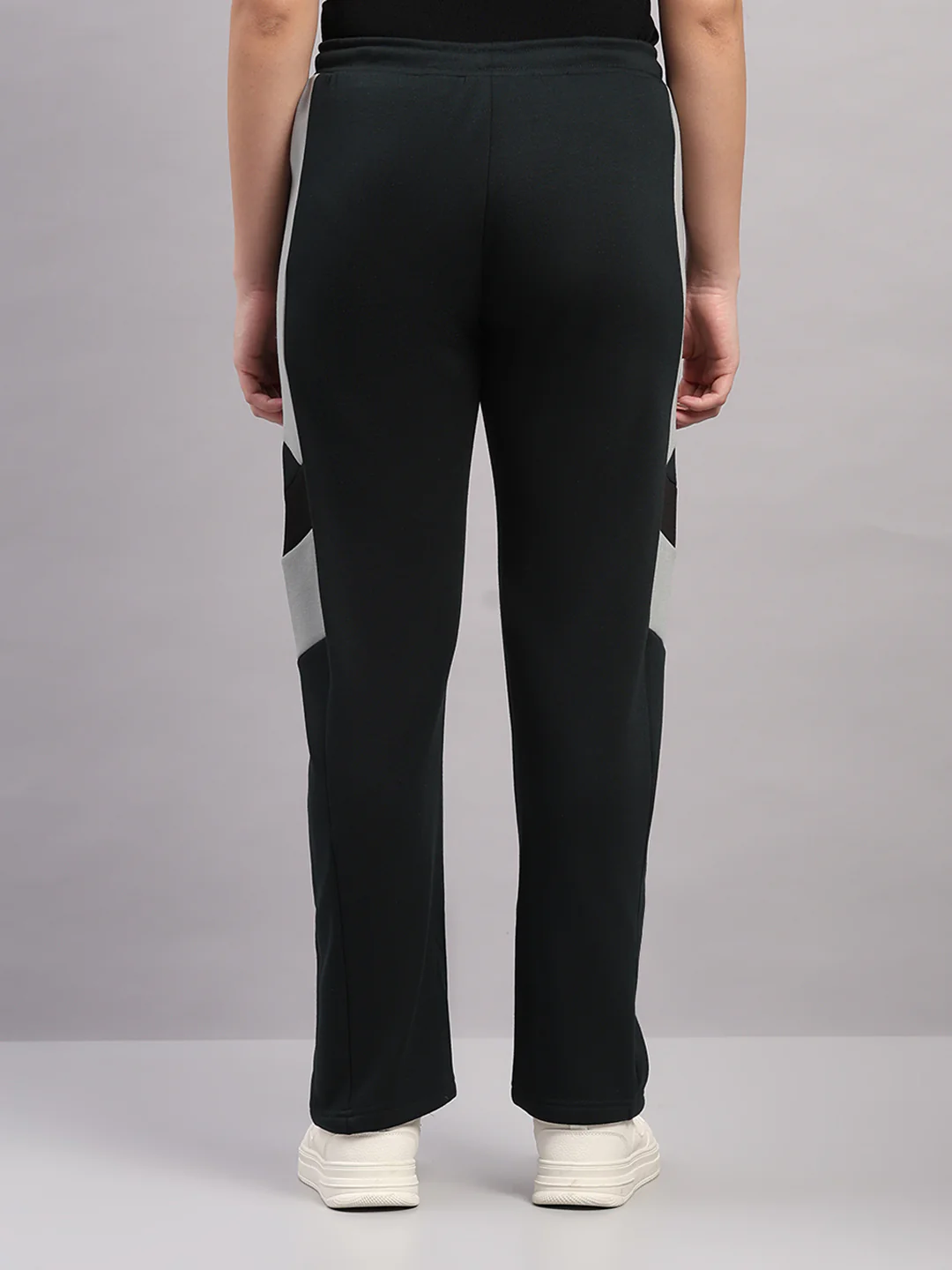 Women Dark Green Solid Regular Fit Winter Lower - Image 5