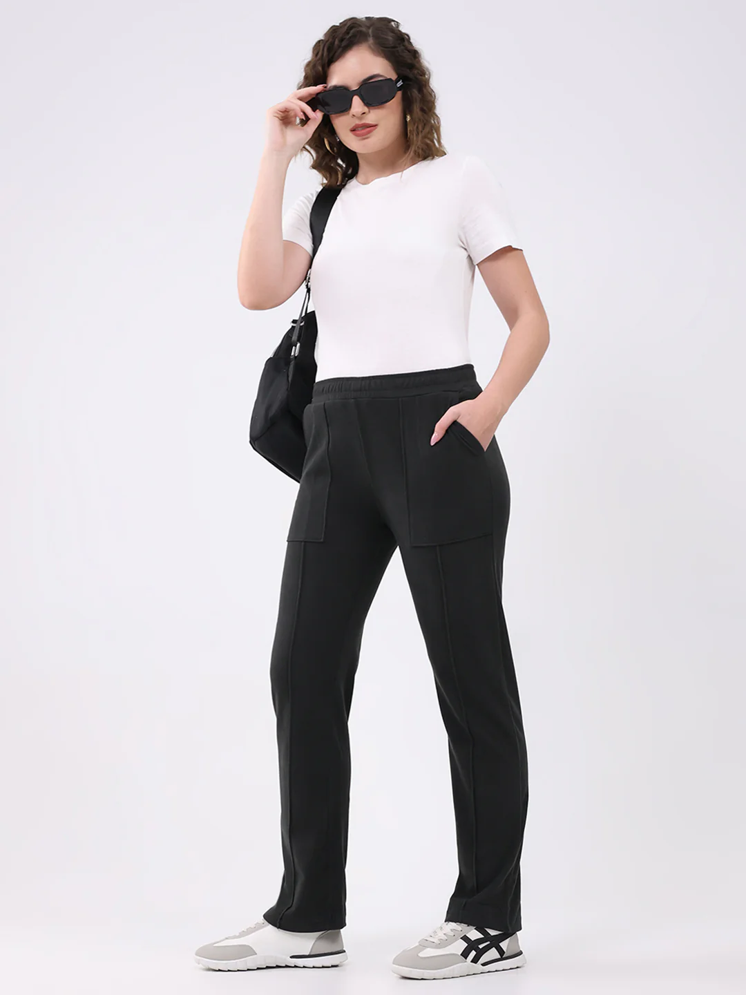Women Dark Green Solid Regular Fit Winter Lower - Image 2
