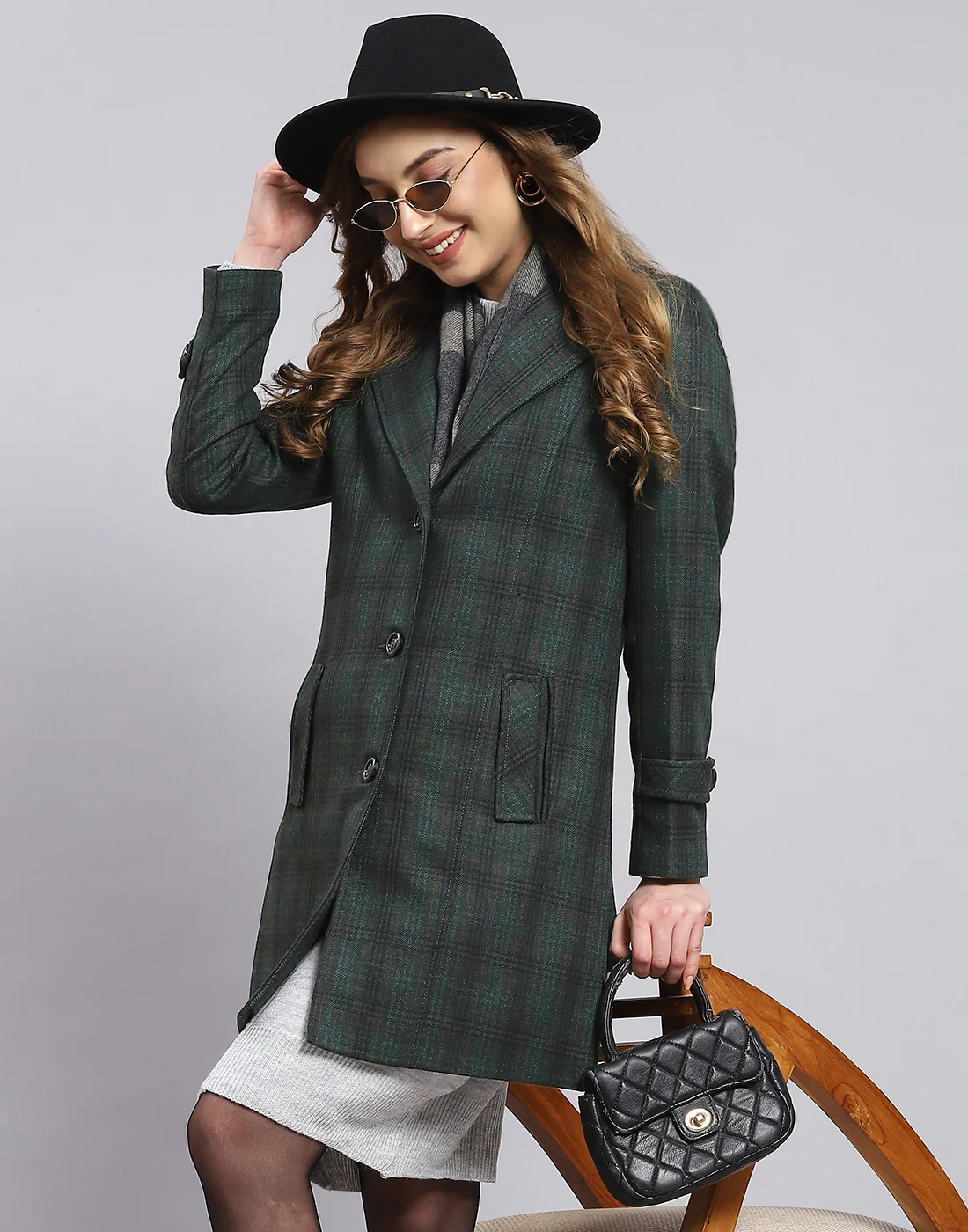 Women Green Check Lapel Collar Full Sleeve Coat - Image 6