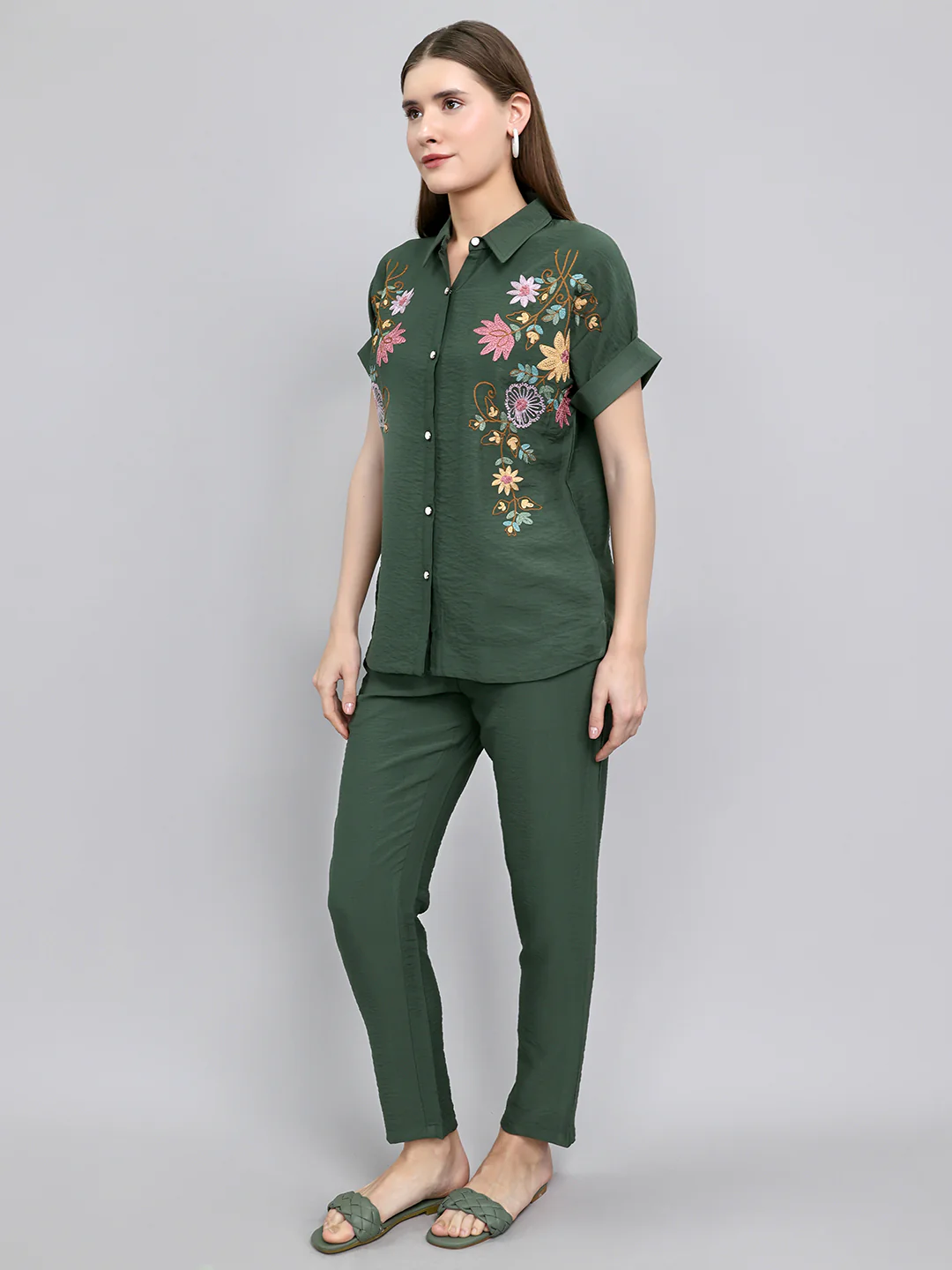 Women Green Embroidered Collar Half Sleeve Cords Set - Image 2