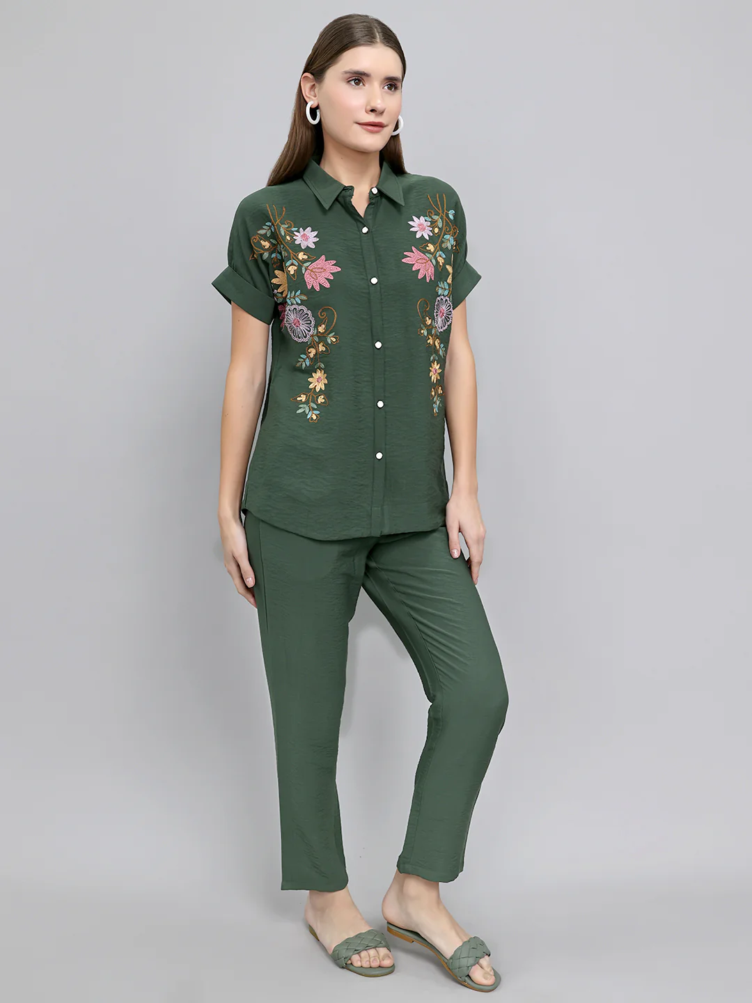 Women Green Embroidered Collar Half Sleeve Cords Set - Image 3