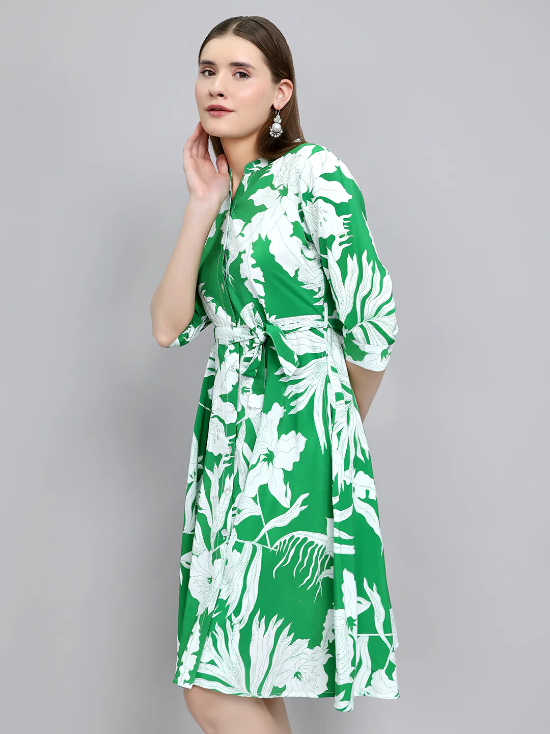 Women Green Floral Print Henley Neck 3/4th Sleeve Tunic - Image 3