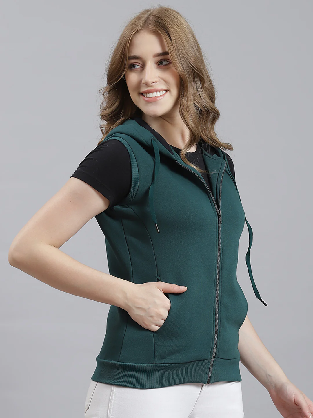 Women Green Plain Sweatshirt - Image 3