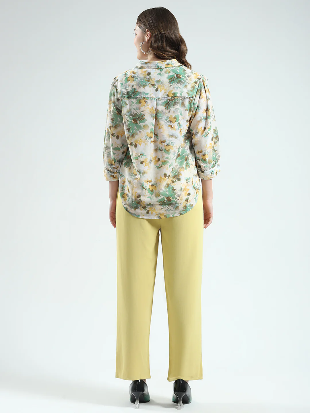 Women Green Printed Collar 3/4th Sleeve Cords Set - Image 2