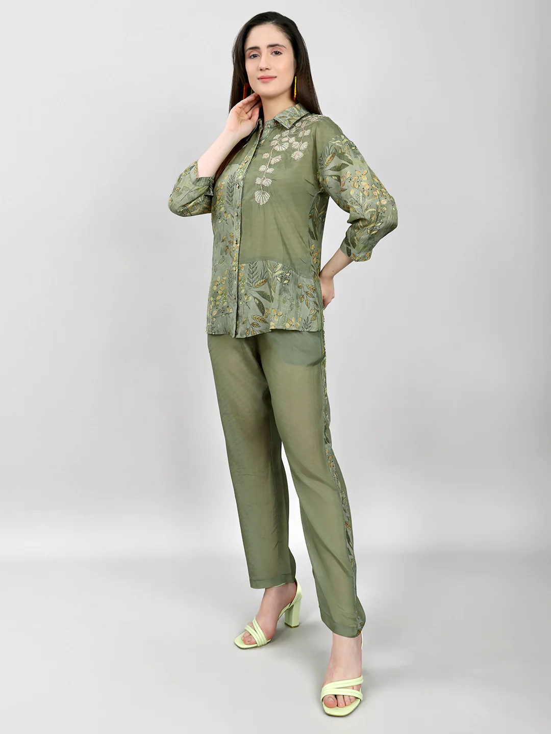 Women Green Printed Collar Half Sleeve Cords Set - Image 2