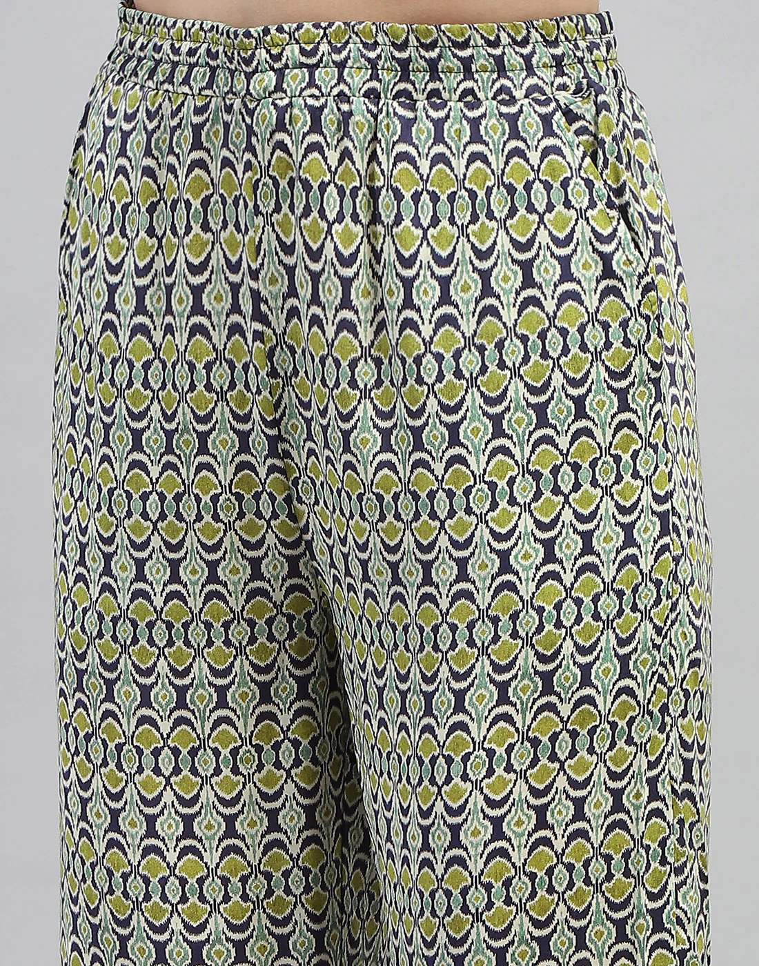 Women Green Printed Collar Neck 3/4 Sleeve Lower Set - Image 8