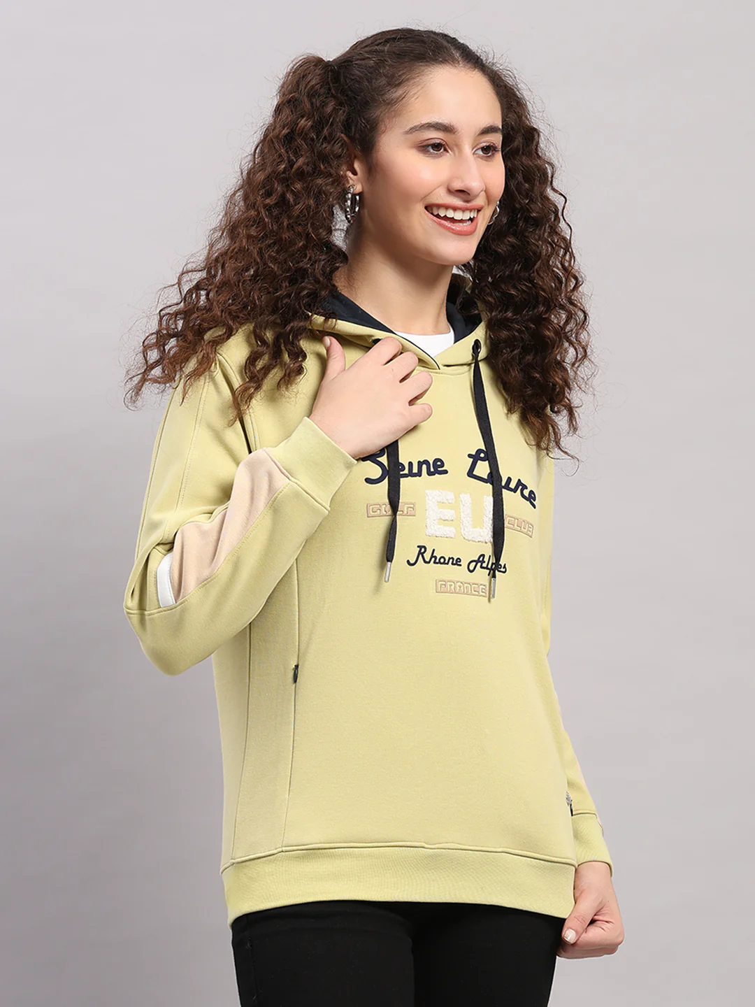 Women Green Printed Hooded Full Sleeve Sweatshirt - Image 4